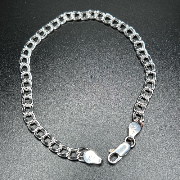 NEW - Silver Double Link Charm Bracelet, 8” Long - Picture 1 of 4